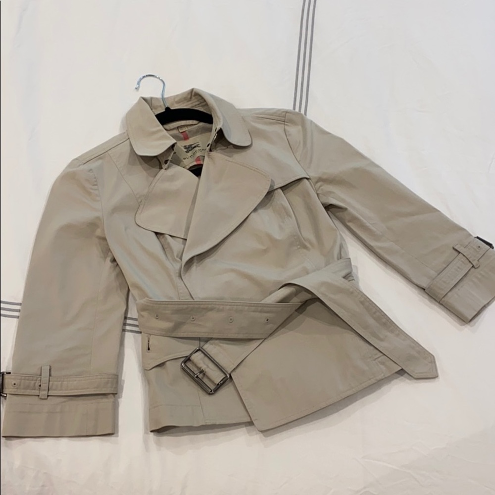 Burberry short trench jacket USA size 2